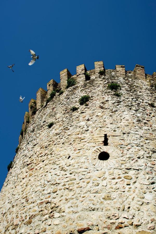 לינה וארוחת בוקר Castel Ritaldi Torre Della Botonta מראה חיצוני תמונה